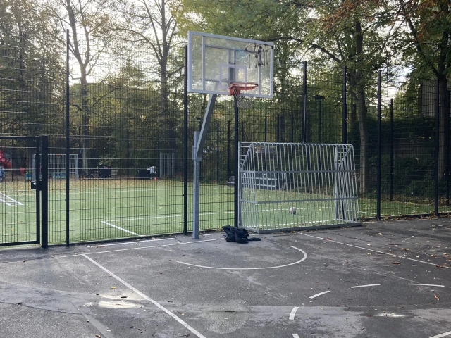 Profile of the basketball court Capische, Copenhagen, Denmark