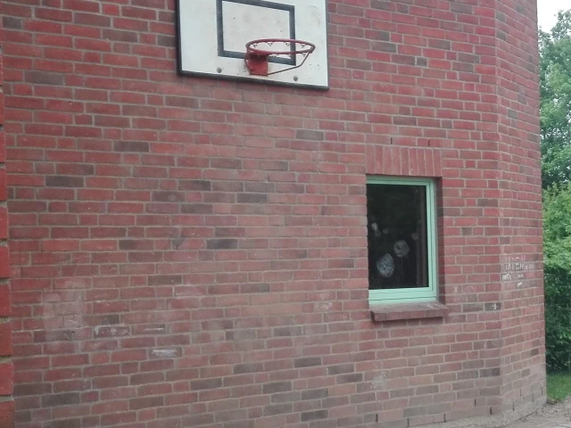 Profile of the basketball court Korb an der Waldorfschule Kiel, Kiel, Germany