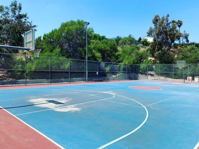 Profile of the basketball court Paradise Hills Recreation Center, San Diego, CA, United States