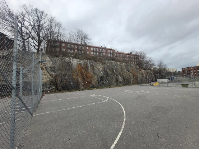 Profile of the basketball court Tellusborgsskolsan, Hägersten, Sweden