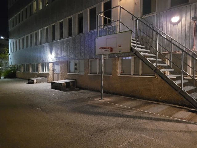 Profile of the basketball court Hägerstenshamnens skola, Hägersten, Sweden