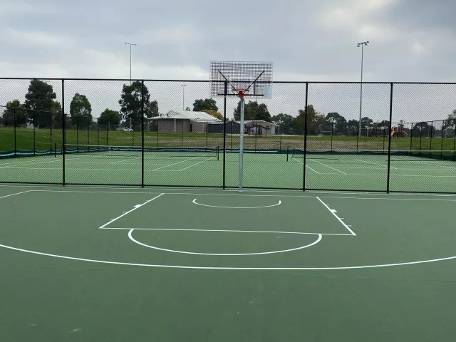 Profile of the basketball court Bruce Comben Reserve, Altona Meadows, Australia