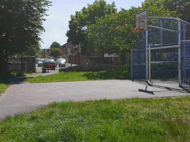 Profile of the basketball court Poets Park, Bristol, United Kingdom