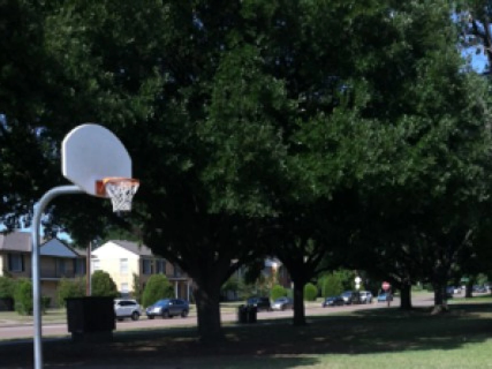 Dallas TX Basketball Court: Glencoe Park Courts of the World